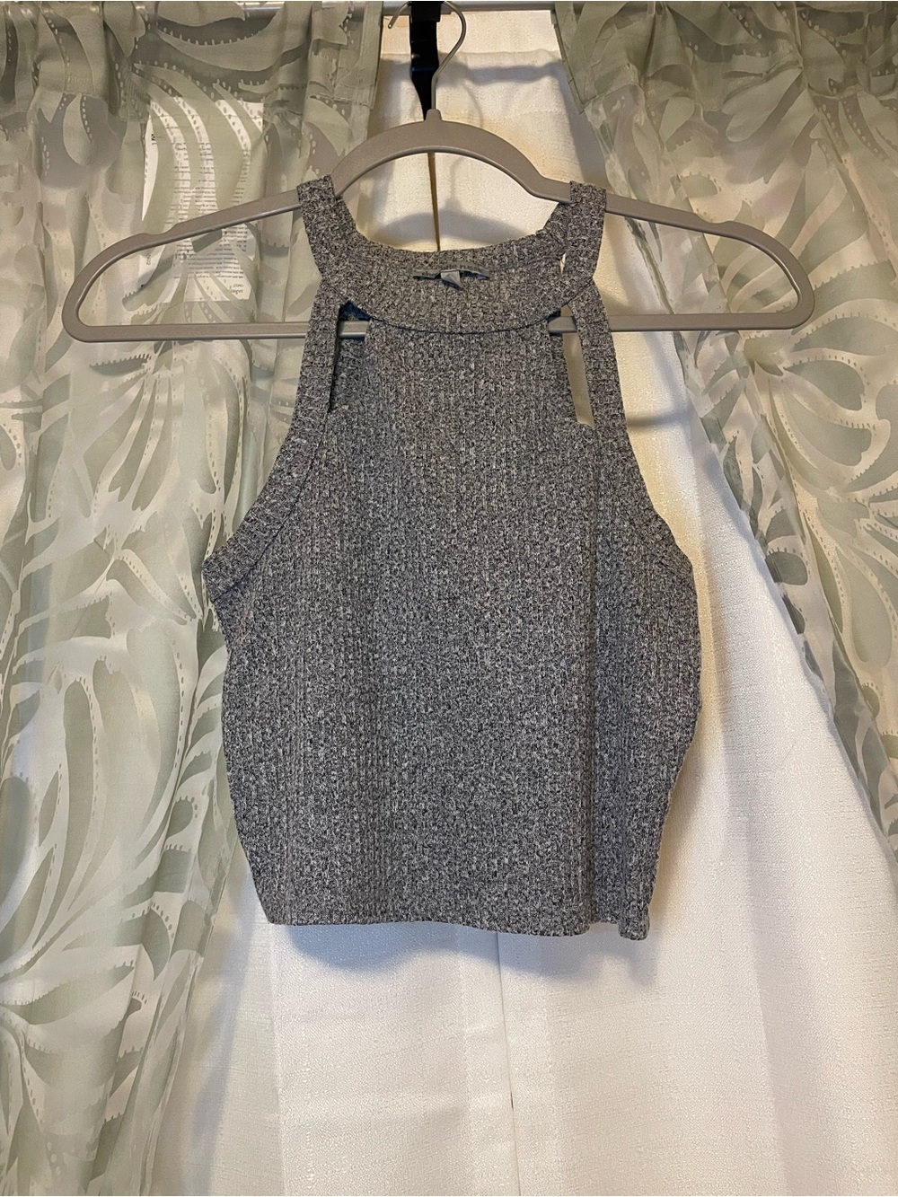 charlotte russe Gray Top Size Small